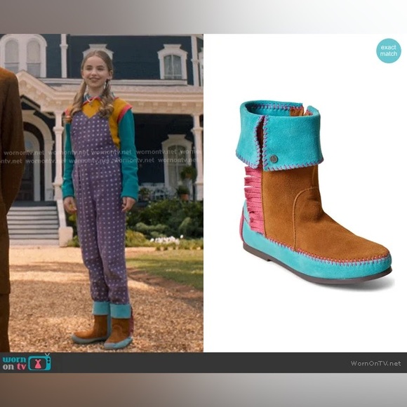 NWOT MINNETONKA X STRANGER THINGS Holly Wheeler Suede Boots Size 8.5 Sold Out - Picture 2 of 7